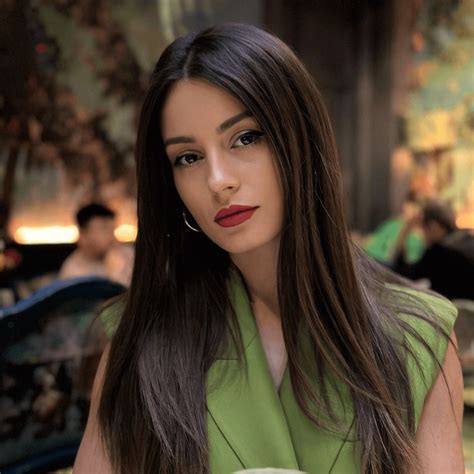 Style_byanna Biography, Age, Birthday, Early Life, Boyfriend, Career, Net Worth, Facts, #1 Best ...