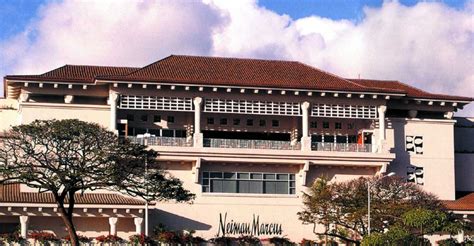 Neiman Marcus @ Ala Moana Center | Uzun+Case