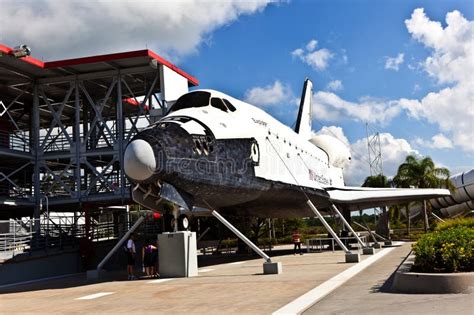 Space Shuttle Explorer NASA 的图像结果