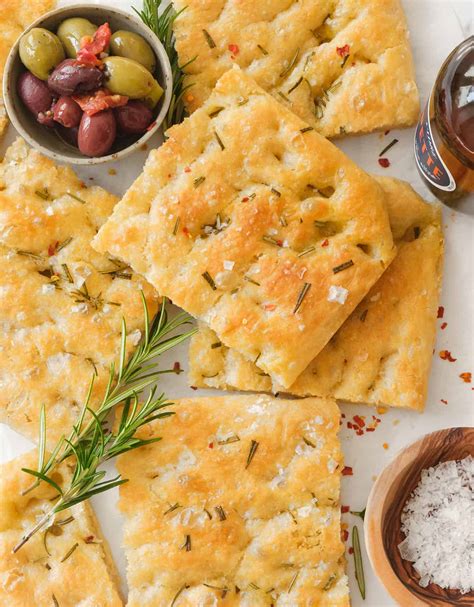 Super easy focaccia recipe (no-knead) - The clever meal