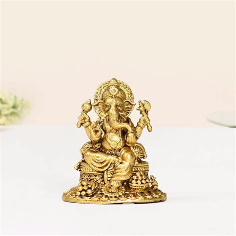 Devotional Gifts - Buy Pooja Decoration Items Online | Nestasia