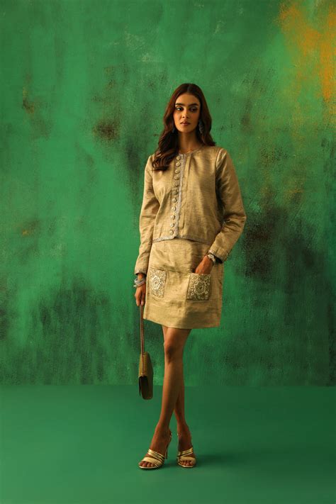Parisa: Embroidered Two Piece Set – AJD Official