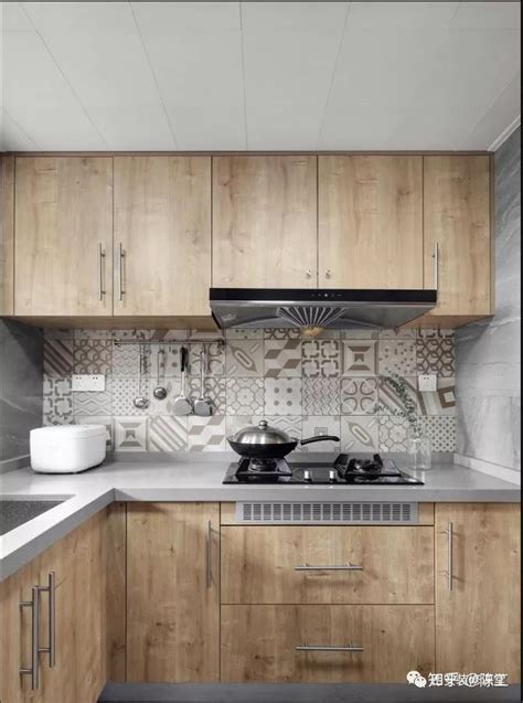 厨房用什么颜色瓷砖好 厨房颜色风水 - 装修保障网