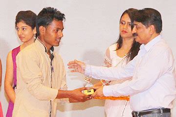 A/C art Class Rooms Dwarka, A/C art Class Rooms Delhi, Artistic ...