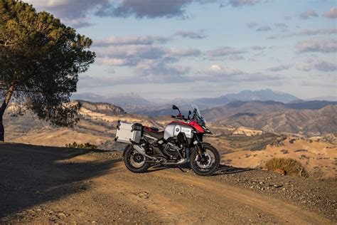 新型BMW R 1300 GS Adventureを発表