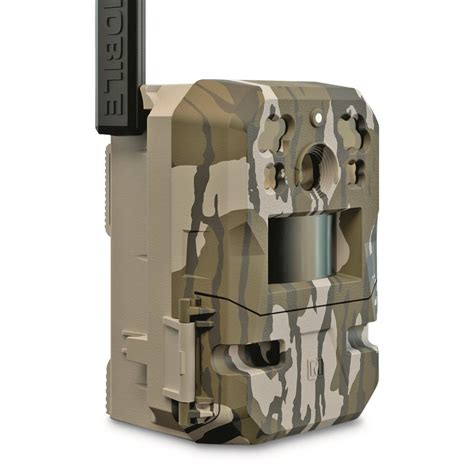 Bushnell CelluCORE 20 Solar Cellular Trail/Game Camera, 20MP - 735752 ...