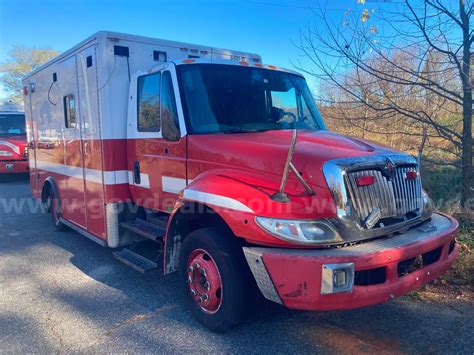 2014 International 4300 LP Ambulance - No Key | GovDeals