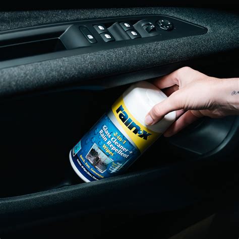 Rain-X Anti-Fog Wipes | Fog-Proof Your View