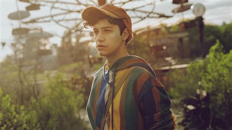 Watch Tierra Incognita S1 Episode 3 on Disney+ UAE | Spanish (Latin ...