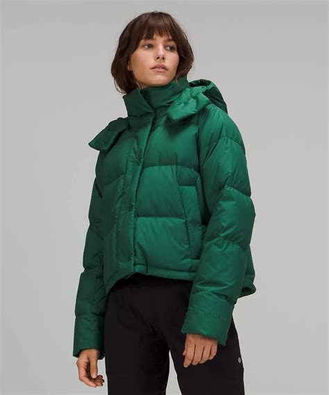 The 16 Best Green Puffer Jackets For Women To Wear In 2025