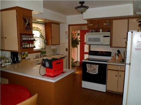 little caesar 601 n west st wichita ks 67200