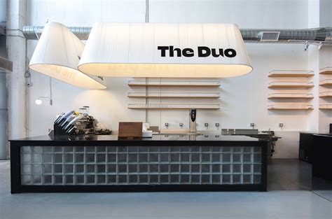 The Duo Coffee Shop and Bar / Design Next Agency | ArchDaily