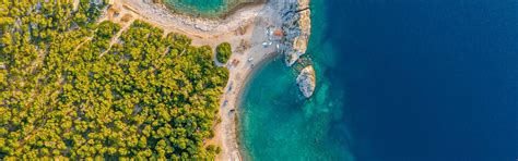 Discover The Heavenly Island-Like Beaches Near Loutraki | Visit Loutraki