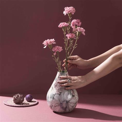 Blushing Garden Vase – Sirevest