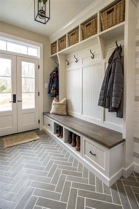 21+ Stylish Mudroom Ideas to Transform Your Entryway