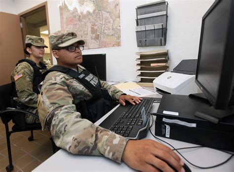 Oklahoma National Guard Soldiers work with Fort Sill Garrison | Article ...