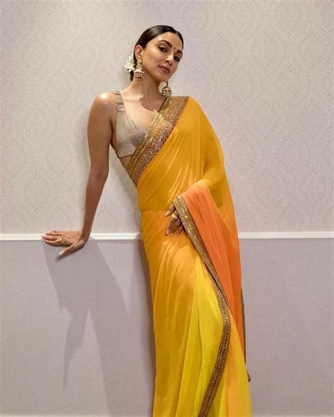 Kiara Advani’s two-toned sari came with a sexy metallic blouse