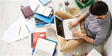 Busy Students 的图像结果