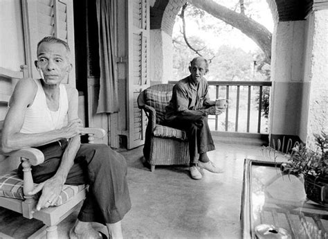 Archibald Mitchell and 'Chicken' George - Tollygunge, Calcutta, 1980 ...