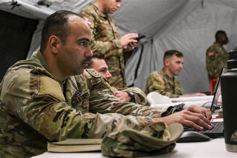 Command Post Training 的图像结果