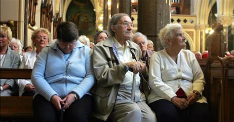Rector explains theology behind Mass celebrated with Catholic priests ...
