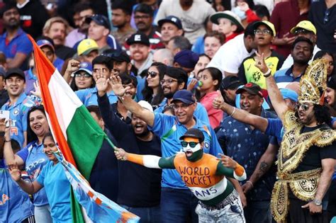 The most passionate Indian cricket fans - Rediff Cricket
