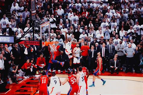Kawhi Leonard’s buzzer beater : r/pics