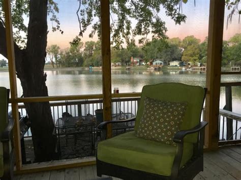 Kansas, United States Vacation Rentals (5 out of 5) - Airbnb