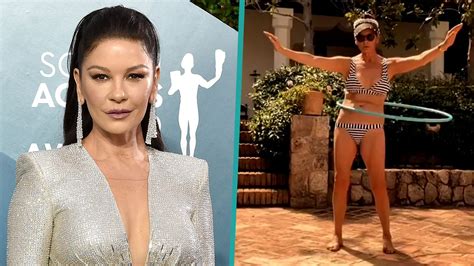 Catherine Zeta-Jones Shows Off Her Impressive Hula Hooping Skills In ...