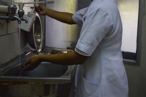 Photos: A day in the life of Nurse Fasmin and her unsung team