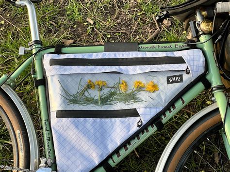 10 Amazing Canadian Cottage Bike Bag Makers – Garage Grown Gear
