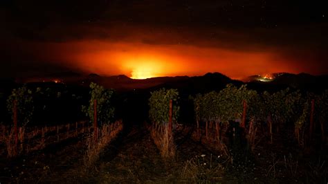 Pickett Fire latest updates: Size, fire map, evacuations and more