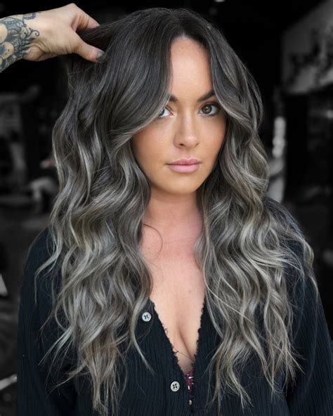 40 Trendsetting Ash Blonde Hair Color Ideas for a New Look