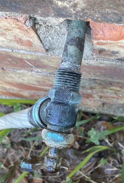 How do I replace or repair this outdoor spigot? : r/Plumbing