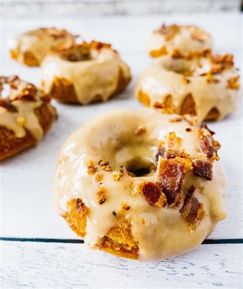 Baked Maple Bacon Donuts {with Almond Flour} - Shuangy's Kitchensink