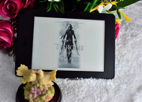 Throne of Glass Review: Blown Away By A Thrilling Tale And Irresistible ...