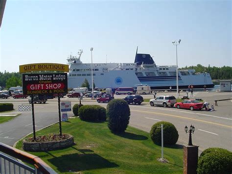 HURON MOTOR LODGE (South Baymouth, Ontario) - Lodge Reviews & Photos ...