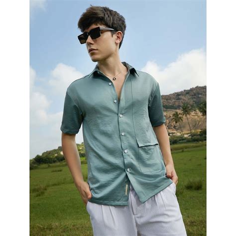 Buy Campus Sutra Men Sage Green Solid Flap Oversized Shirt Online