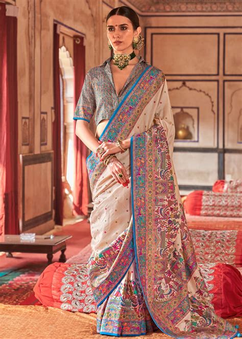 Shop Latest Trends New Designer Sarees Online India | SALE 2024 – Sunasa