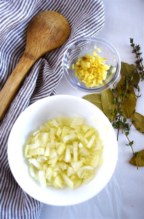 Roasted Garlic Chicken Bone Broth Soup - Green Child Magazine