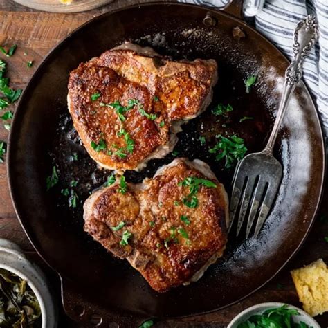 15 Minute Pan Fried Pork Chops – Zazoo Recipes