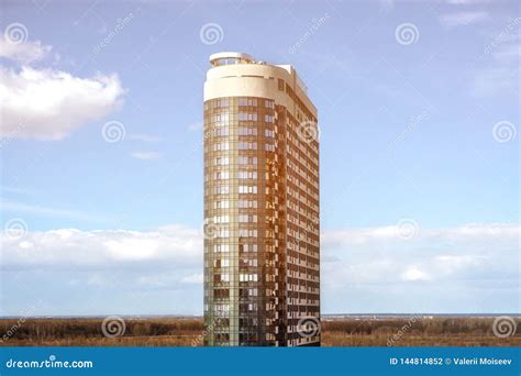 Skyscraper Side View 的图像结果