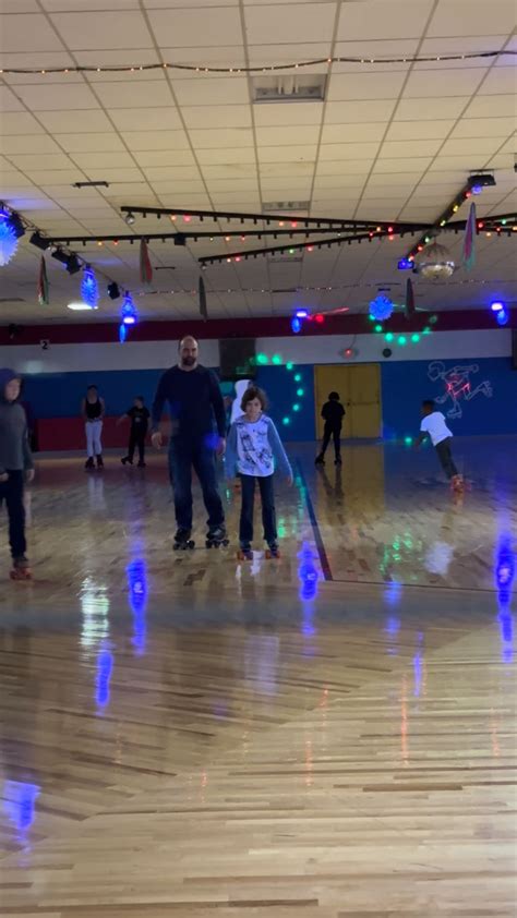 USA SKATE CENTER - Springfield OH - Hours, Directions, Reviews - Loc8NearMe