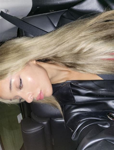 22F hardmaxxing & rate : r/truerateme