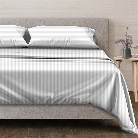 Amazon.com: Mayfair Linen 100% Egyptian Cotton Striped Split King ...