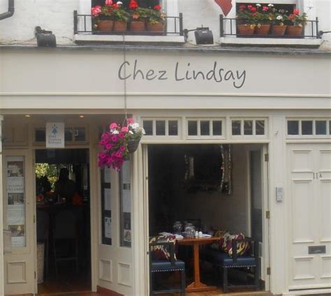 Indifferent - Reviews, Photos - Chez Lindsay - Tripadvisor