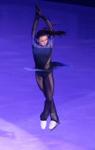 ice skating kamila valieva