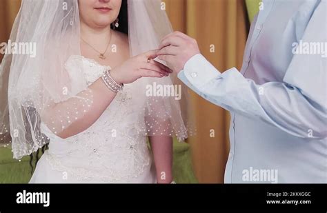 Jewish Bride and Groom 的图像结果