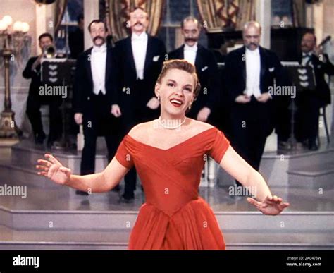IN THE GOOD OLD SUMMERTIME 1949 MGM film with Judy Garland Stock Photo ...