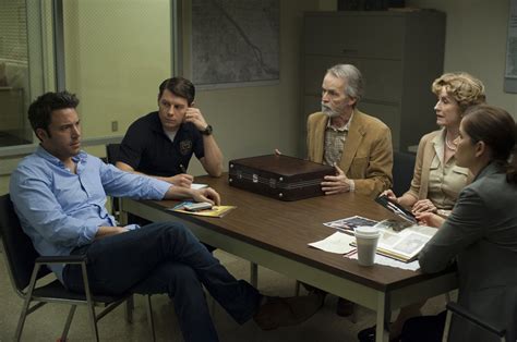 Perdida: Gone Girl - Ben Affleck, Kim Dickens y Patrick Fugit | Cinergetica